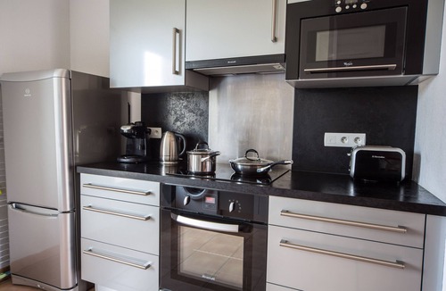 Foulquines Apartment | Spacious apartment in a pleasant location