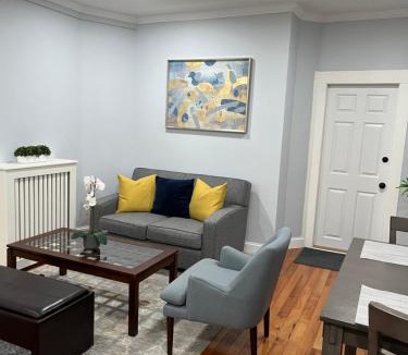 Packard's Corner Apartment | Spacious Apartment in Boston