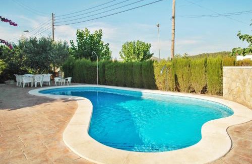 Canyelles Apartment | Spacious Apartment in Canyelles with Private Pool