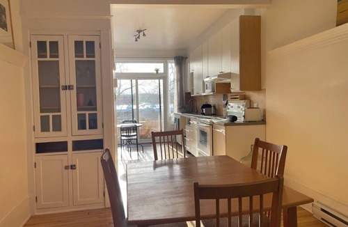 Vieux-Rosemont Apartment | Spacious apartment in Rosemont, Montreal