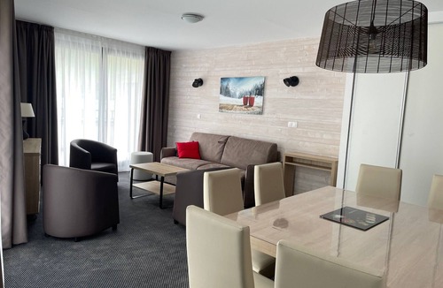 Eaux-Bonnes Apartment | Spacious apartment in Gourette, 8 people, pets allowed