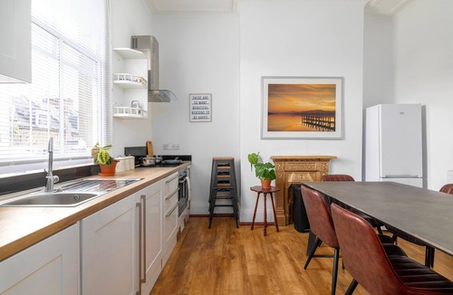 Brixton Apartment | Spacious apartment in London