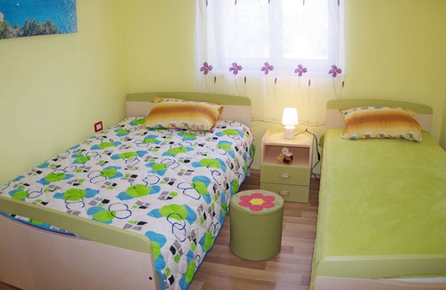 Sajini Apartment | Spacious apartment in picturesque village Bulići, Istria
