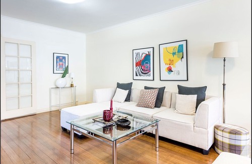 Toorak Apartment | Spacious apartment in prestigious Toorak