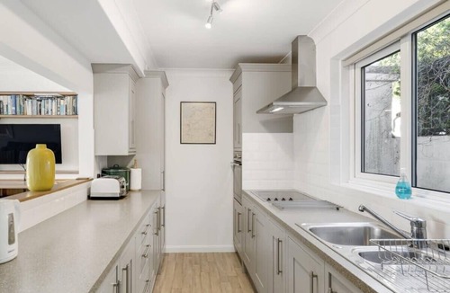 Rock Apartment | Spacious Apartment in Rock, Private Parking