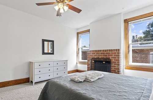 Fan District House | Spacious Apartment in Historic Fan District