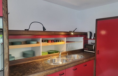 Vitznau Apartment | Spacious apartment, lake access, cogwheel to Rigi, amenities. super close by