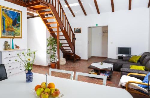 Prozurska Luka Apartment | Spacious apartment Lucia