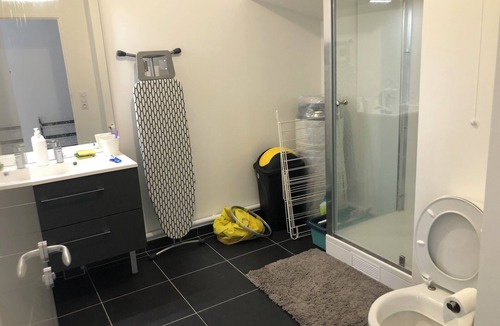 Colombes Apartment | Spacious apartment minutes from Saint Lazare