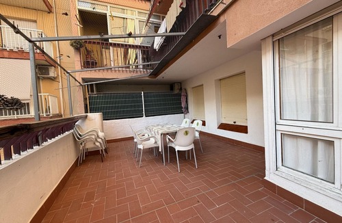 Tarragona Apartment | Spacious apartment near the beach - 8 guests