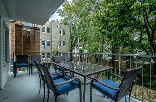 Montcalm Apartment | Spacious apartment - Near Old Quebec
