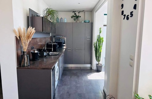 Antony Condo | Spacious apartment near Paris