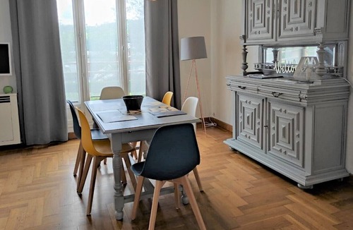 Deville-les-Rouen Apartment | Spacious apartment Rouen