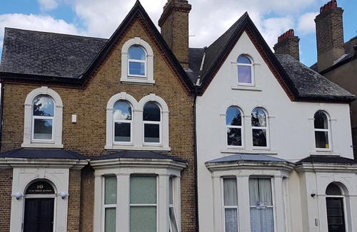 Chatham Apartment | Spacious Apartment Sleeps 6