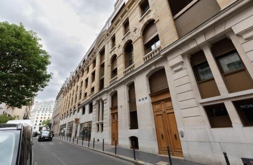 Porte-Dauphine Apartment | Spacious Apartment - Trocadéro