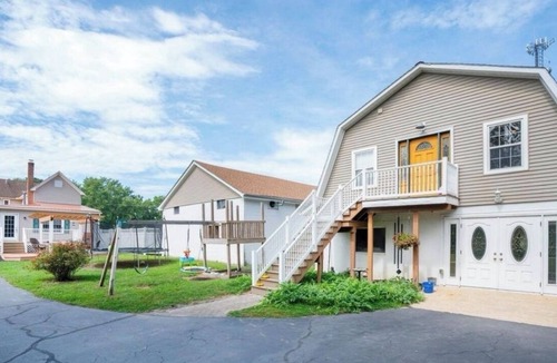 Marydel Apartment | Spacious Apartment