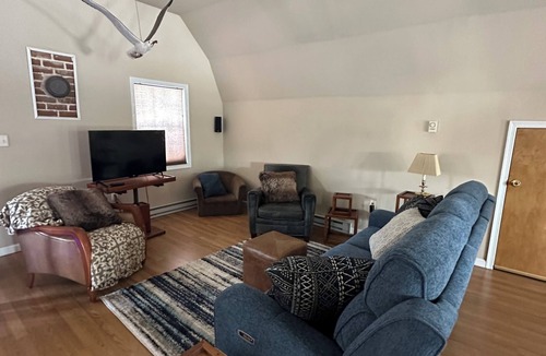 Marydel Apartment | Spacious Apartment