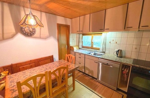 Poschiavo Apartment | Spacious Apartment with 3 bedrooms, 2 bathrooms, kitchen and living room