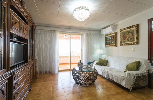 Santa Pola Apartment | Spacious apartment with swimming pool and 2 parking spaces FOR SEASONALS