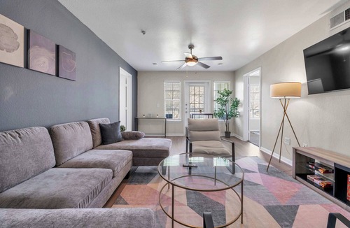 Pleasant Valley Apartment | Spacious apartment w/pool & hot tub