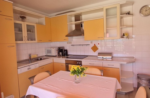 Punat Apartment | Spacious apartment with beautiful sea views - Croatia 1