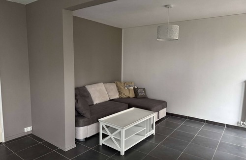 Yves Farge - Le Fleuve Apartment | Spacious apartment with balcony