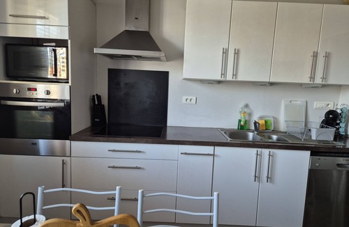 Lion d'Or - Gilarderie Apartment | Spacious apartment with balcony