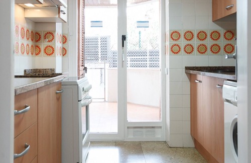 Salou City Centre Apartment | Spacious apartment with sea views and pool - UHC MARINA MAR