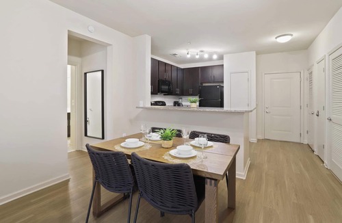 Arlington Apartment | Spacious Apt Near D.C. + Gym & Great Location