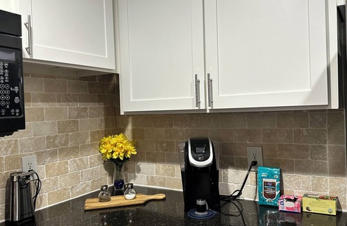 Astrodome Apartment | Spacious Apt. near MED-CTR-NRG-DOWNTOWN-GALLERIA