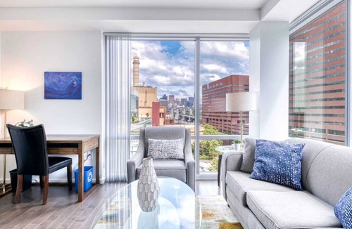East Cambridge Apartment | Spacious Apt Near Kendall Sq