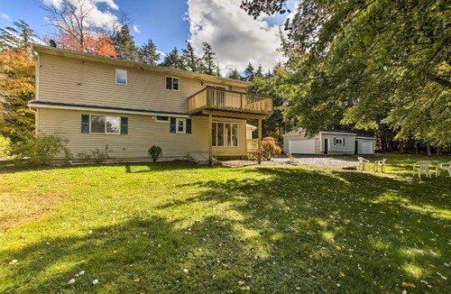 Windham Apartment | Spacious Apt with Yard 3 Mi to Windham Mountain