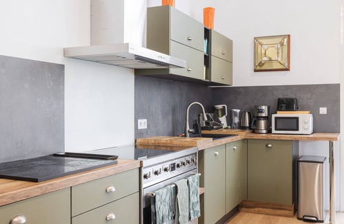 Espira de l'Agly House | Spacious Artist’s Loft Duplex