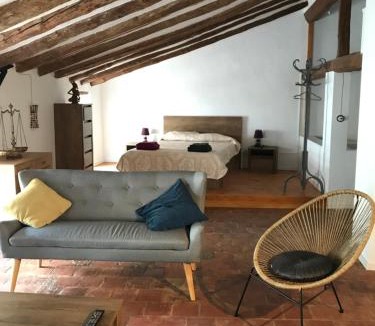 El Perello Apartment | Spacious attic apartment