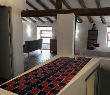 El Perello Apartment | Spacious attic apartment