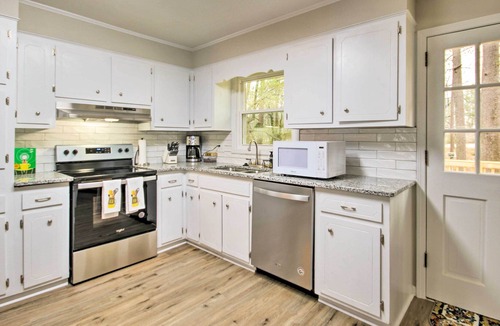 National Hills House | Spacious Augusta House ~ 1 Mi to Masters Golf Club