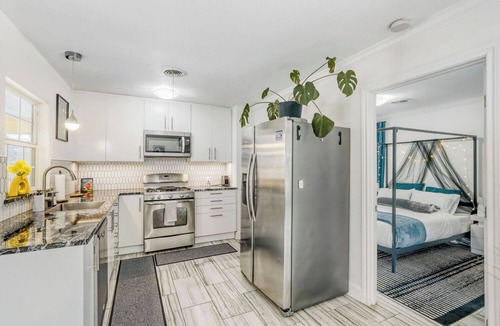 MLK House | Spacious Austin Retreat Yard + Fast to Downtown