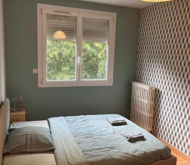 Herouville-Saint-Clair Apartment | Spacious, bright 4 bedroom, 80 m2