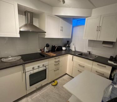 Hellerup Apartment | Spacious basement apartment in Hellerup, sleeps 4