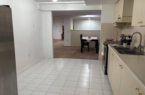 Georgetown Apartment | Spacious basement apartment in Georgetown, GTA