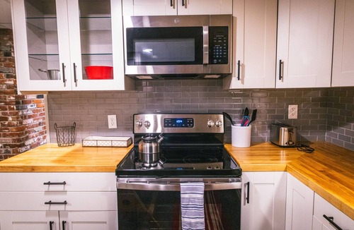 Cheyenne Apartment | Spacious basement with brand new kitchen