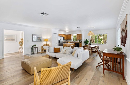 Hendricks and Venice Isles Apartment | Spacious Beach Apt in Las Olas Blvd