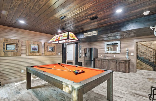 Crystal Beach House | Spacious beach home w/pool & game room