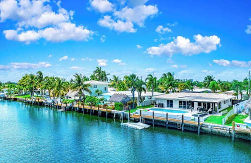 Garden Isles House | Spacious-beachie-on the water-3BR-Sunset-View-BBQ-Pool-WiFi-AC-kayaks-doc