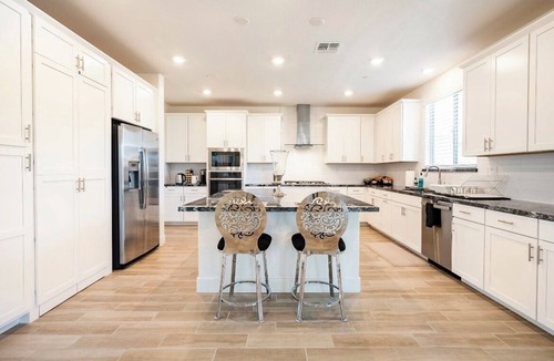 Woodland House | spacious bedroom 5 in pristine & restful home