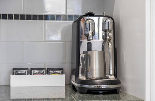 Mount Victoria House | Spacious Blue Mountains Retreat with Stunning Views