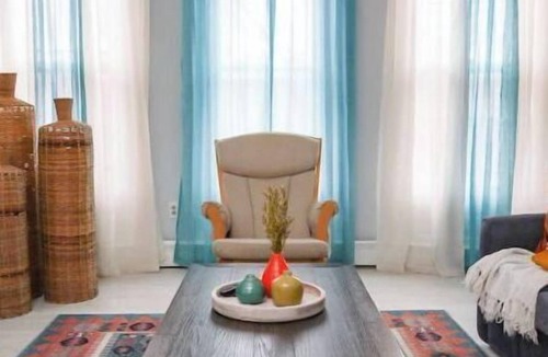 Dwight Apartment | Spacious Bohemian Nook