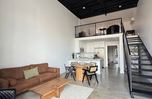 Skiatook Apartment | Spacious-Brand New 2BR 2BA Loft Near Skiatook Lake & Downtown