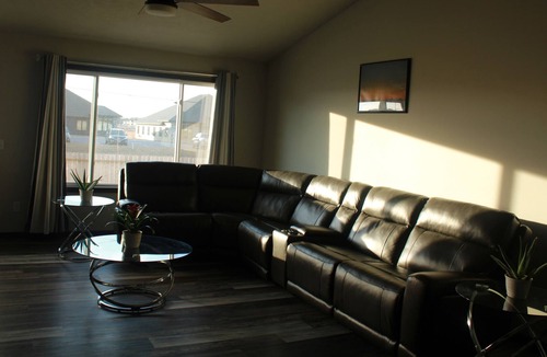 Sioux Falls House | Spacious Brand New House