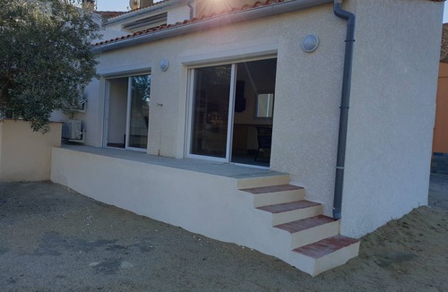 Nefiach House | Spacious, bright, air-conditioned T2 with large garden